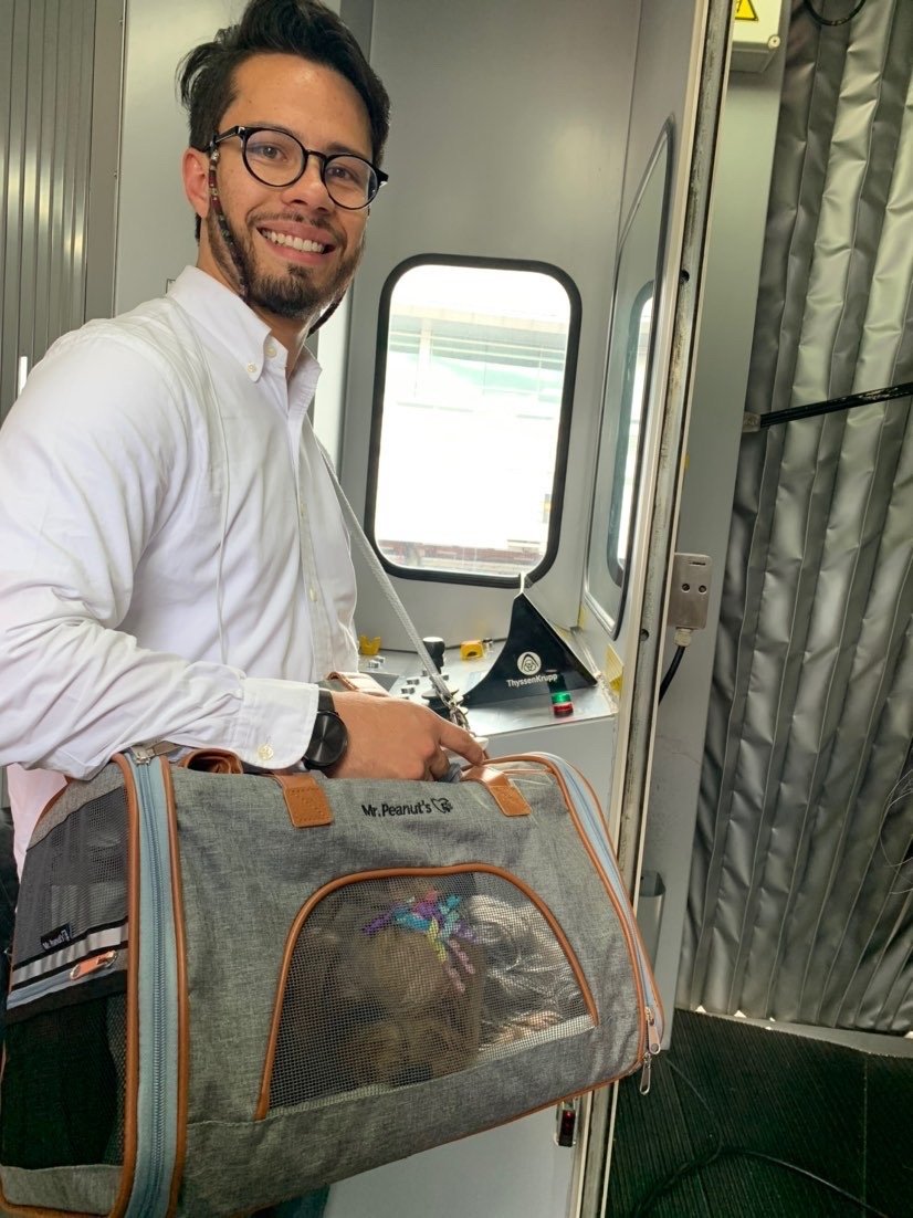 Mr. Peanut's Gold Series Standard Size Airline Compliant Expandable Pet Carrier Mr. Peanut's Pet Carriers