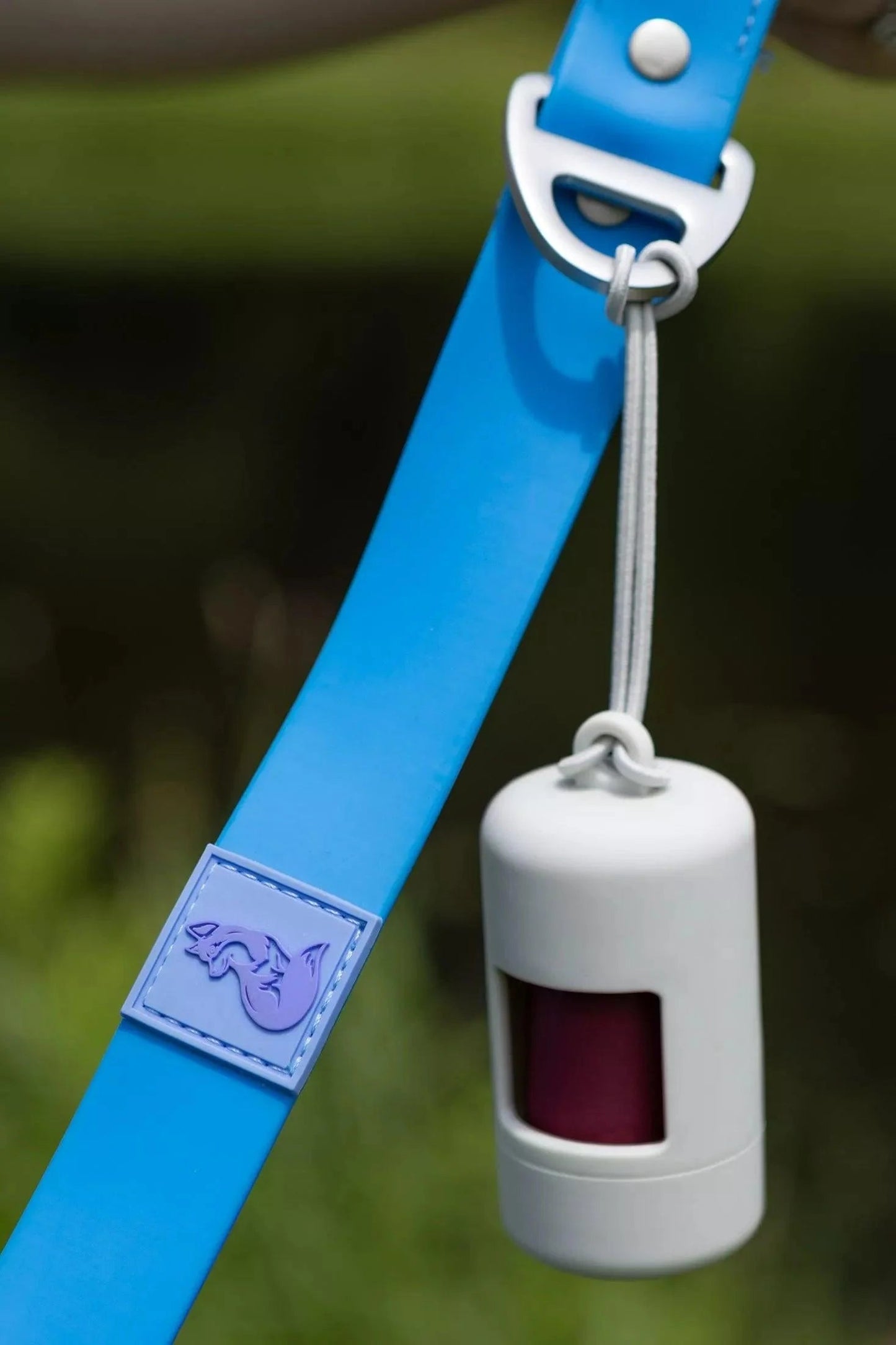 Cloud White Waste Bag Dispenser Aria the Fox
