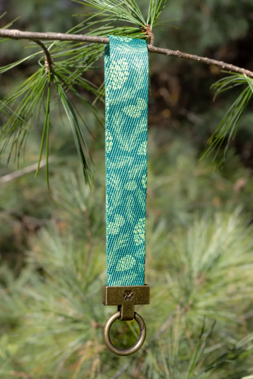 Pine Cone Pup Bandana & Matching Keychain Aria the Fox
