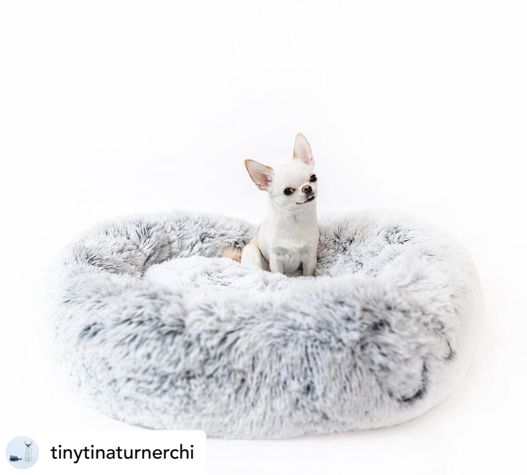 Mr. Peanut's 23" OrthoPlush® Pet Bed - Gray Two Tone Mr. Peanut's Pet Carriers