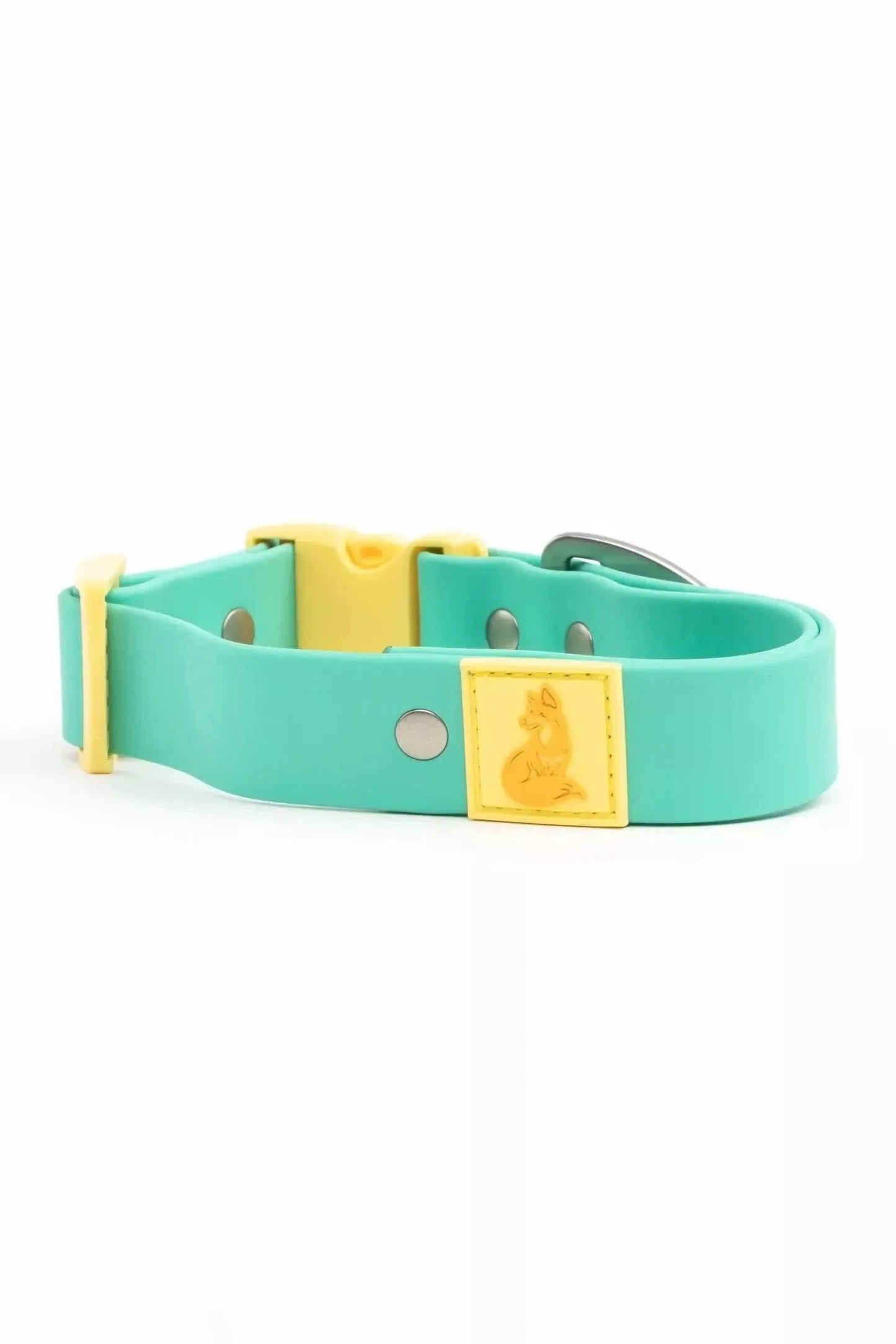Island Vibes Waterproof Dog Collar Aria the Fox