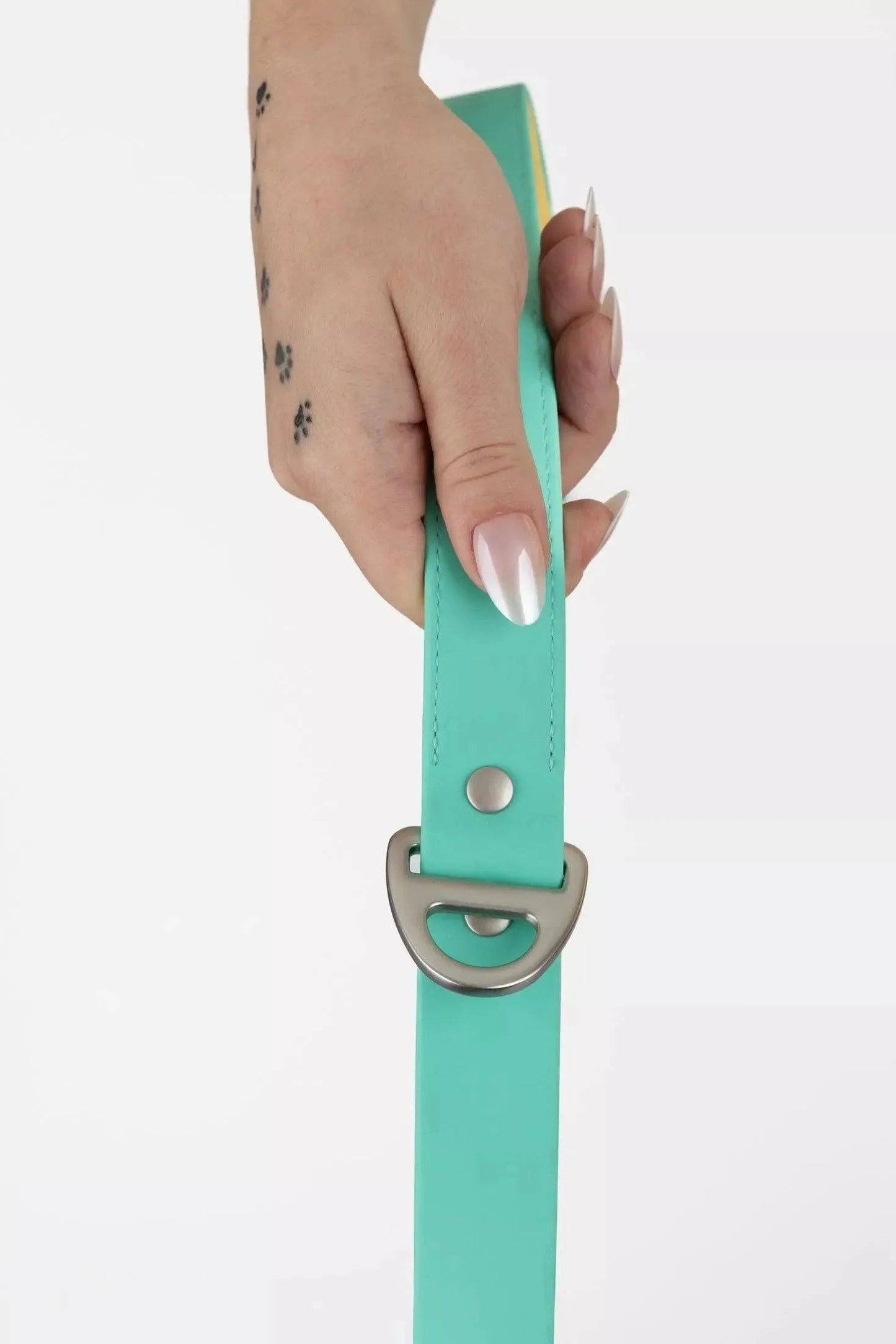 Island Vibes Waterproof Dog Leash Aria the Fox