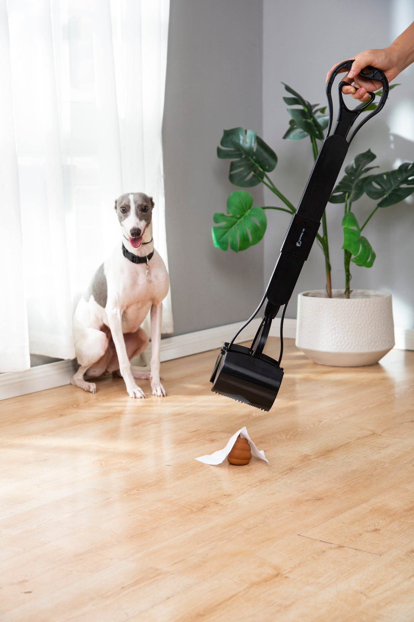 Mr. Peanut's 32" Tall Profile Pooper Scooper Mr. Peanut's Pet Carriers