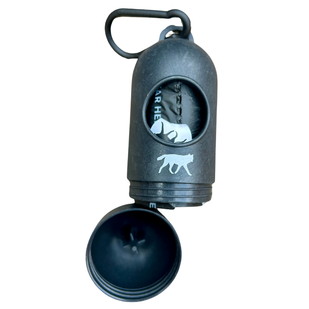 Bio-based Dog Poop Bags with Bamboo Dispenser rōmng