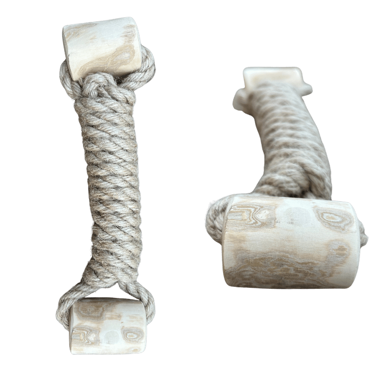 hemp rope + coffee wood toy rōmng