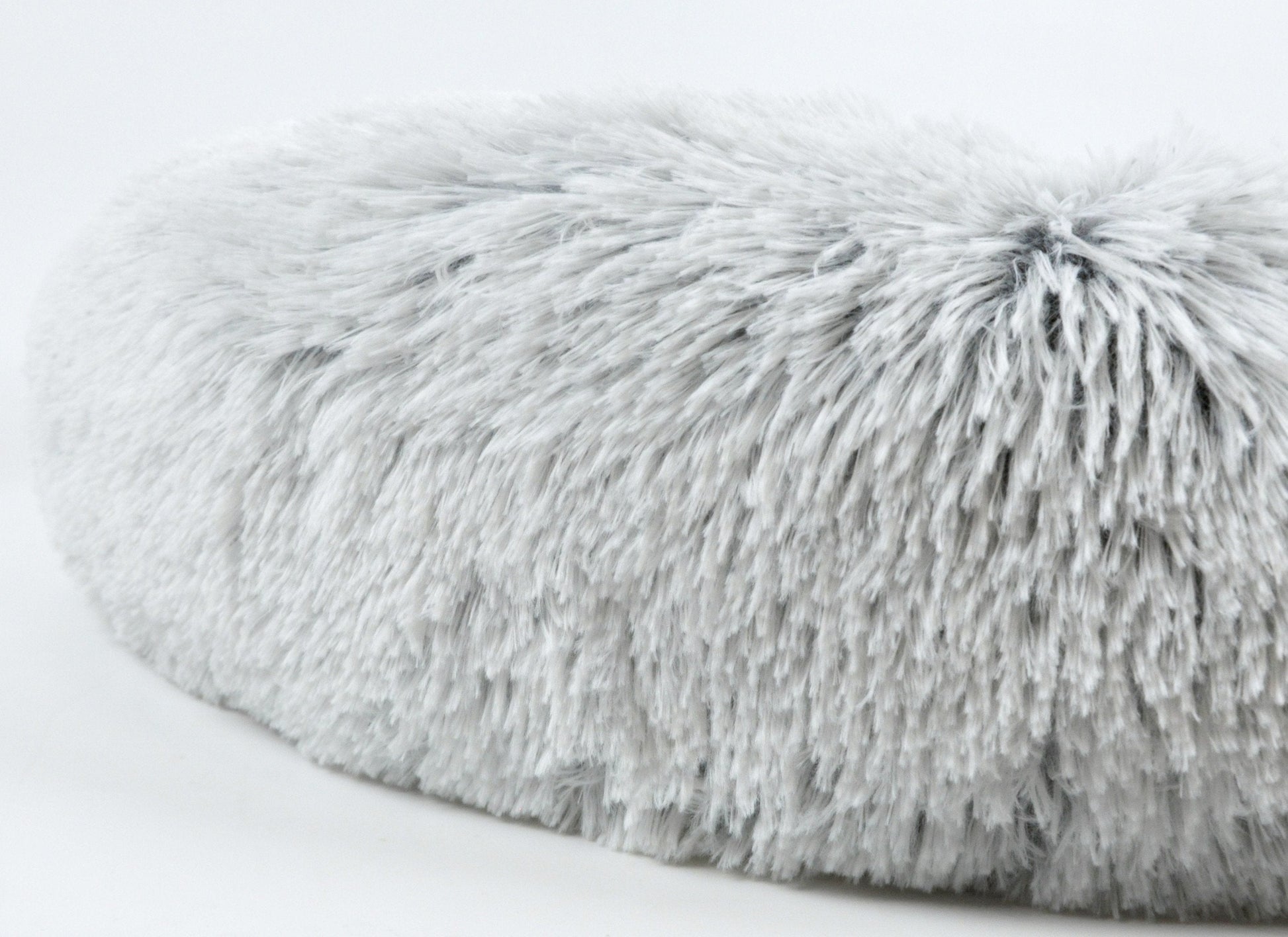 Mr. Peanut's 28" OrthoPlush® Pet Bed - Snowflake White Two Tone Mr. Peanut's Pet Carriers